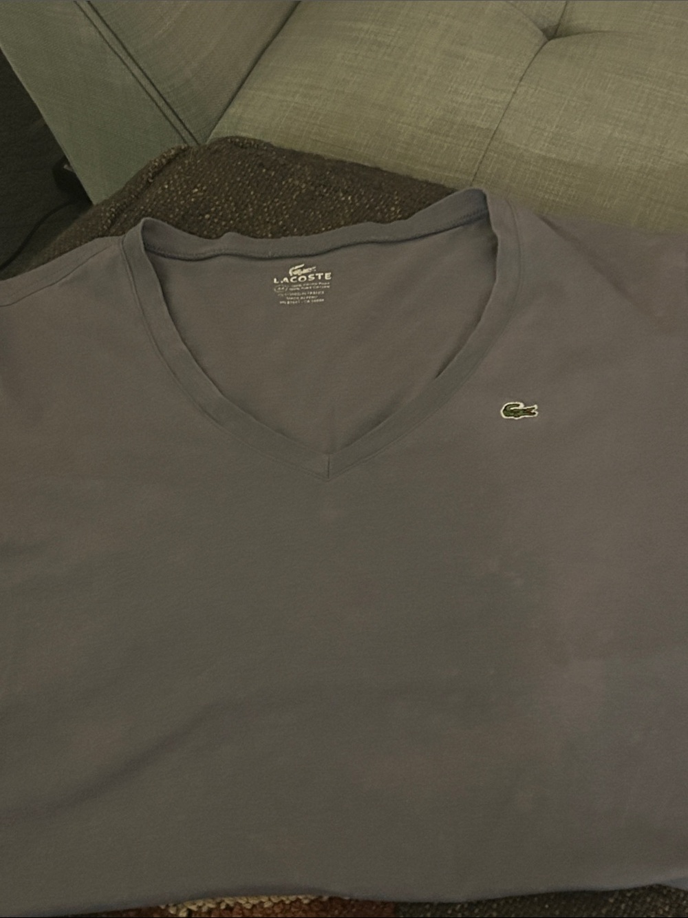 Unisex/Women's, Lacoste V-Neck Tee in periwinkle with Green Croc Logo